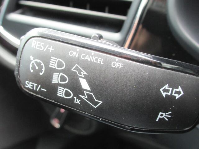 Seat LEON 1.0 EcoTSI Style Connect, Carplay + Android Auto / Climate Control / Cruise Control / Parkeersensoren achter