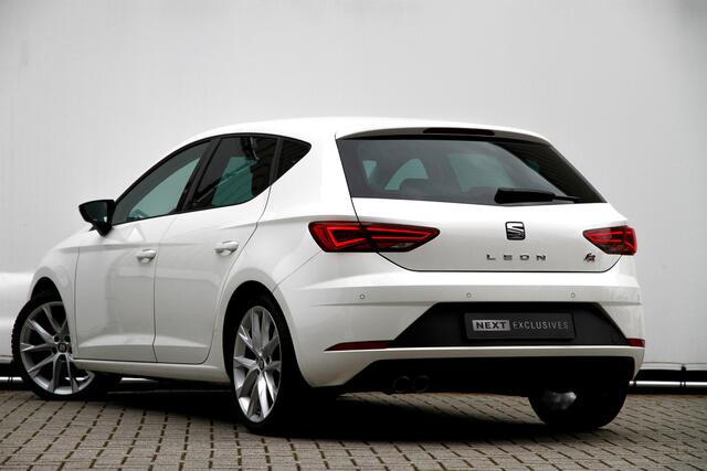 Seat LEON 1.4 EcoTSI FR Business Intense Carplay | Camera | Keyless | Verwarming