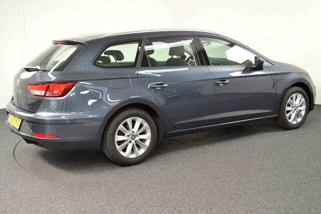 Seat LEON 10 TSI 115PK ST Style 17" LM, Airco