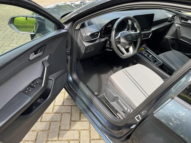 Seat LEON Sportstourer 1.0 eTSI Style | HYBRIDE | CARPLAY | PARK-ASSIST | CAMERA | LED