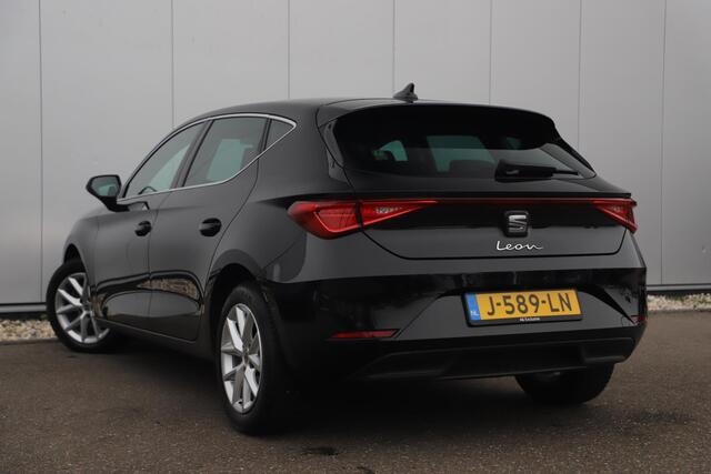 Seat LEON 1.0 TSI Style Launch Edition 116PK Virtual Cockpit Groot Navigatie Achteruitrijcamera ACC Lane Assist Carplay Android Bluetooth PDC LED