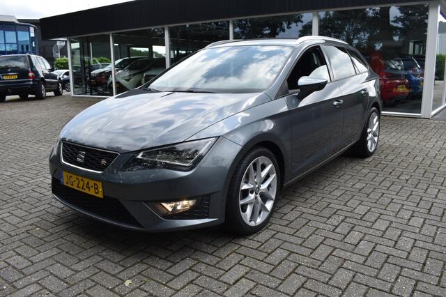 Seat LEON 1.4 EcoTSI FR Connect CLIMA PDC ANDROID/APPLE CARPLAY TREKHAAK