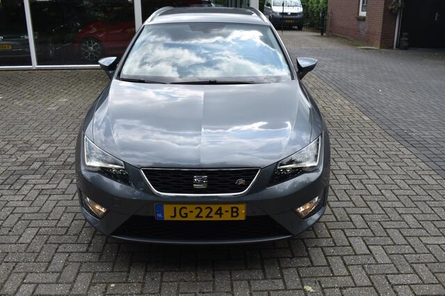 Seat LEON 1.4 EcoTSI FR Connect CLIMA PDC ANDROID/APPLE CARPLAY TREKHAAK