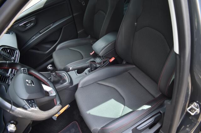 Seat LEON 1.4 EcoTSI FR Connect CLIMA PDC ANDROID/APPLE CARPLAY TREKHAAK