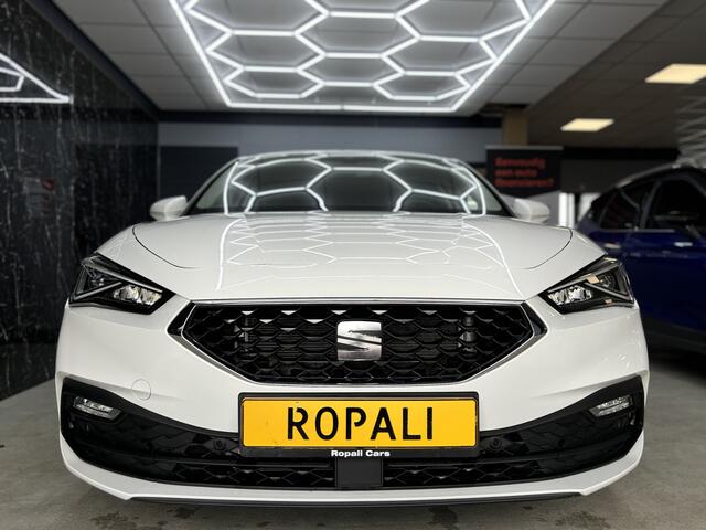 Seat LEON 1.5 eTSI Style Business Intense