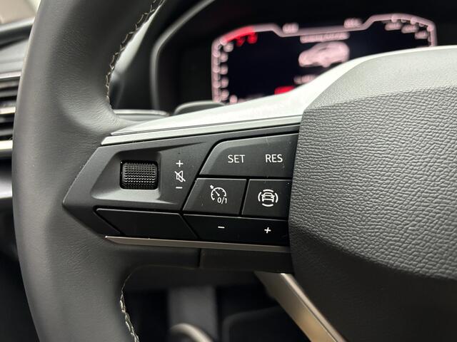 Seat LEON 1.5 eTSI Style Business Intense