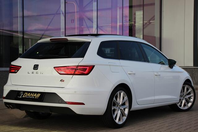 Seat LEON ST 1.5 TSI FR Business Intense | Pano. | Matrix | Leder | Beats | Leder | ACC