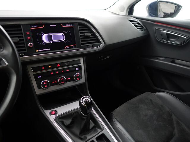 Seat LEON ST 1.5 TSI Xcellence+ Panodak, Beats Audio, Carplay, Sfeerverlichting, 360 Camera, Keyless, Park Assist