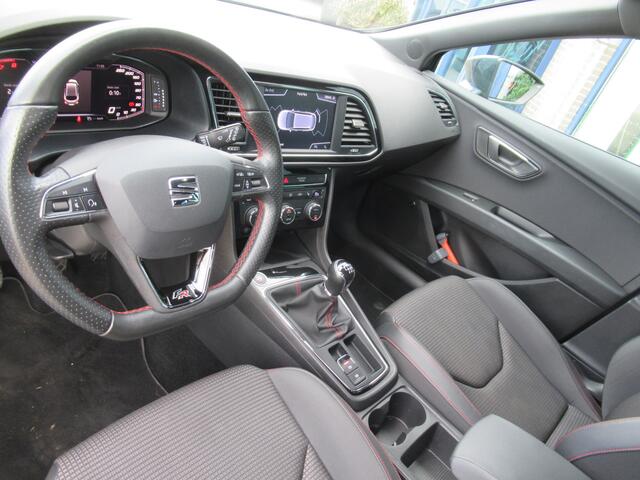 Seat LEON ST 1.5 TSI FR Ultimate Edition, Trekhaak / BEATS / Carplay + Android Auto / Full LED / Virtual Cockpit / Camera