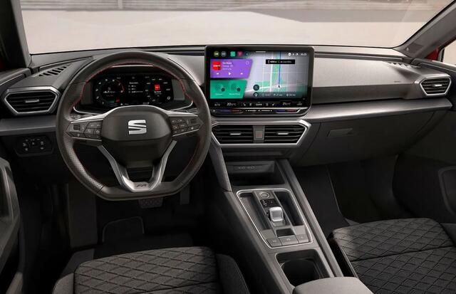 Seat LEON Sportstourer 1.5 TSI e-Hybrid FR PHEV First Edition / 18 inch lichtmetalen velgen / tot 130 km volledig elektrisch / Sportstoelen