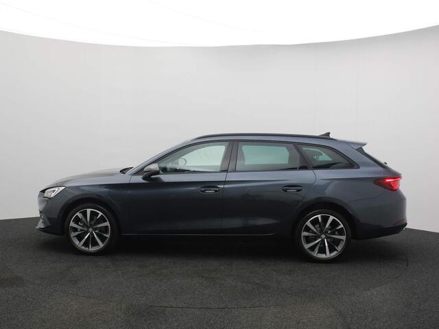 Seat LEON Sportstourer FR Business Intense 1.4 TSI e-Hybrid 204pk DSG Automaat Trekhaak, Adaptive cruise control, Elektrische achterklep, Navigatie, Parkeer assistent, Stoelverwarming, LED verlichting, Achteruitrijcamera, Parkeersensoren
