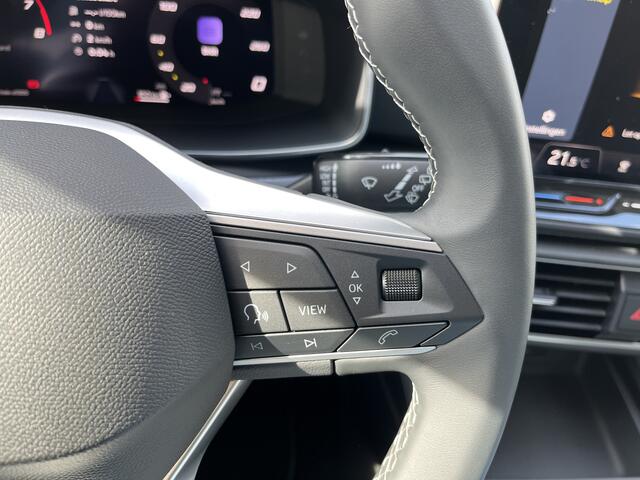 Seat LEON 1.5 TSI Style / Apple CarPlay & Android Auto / LED-achterlichten