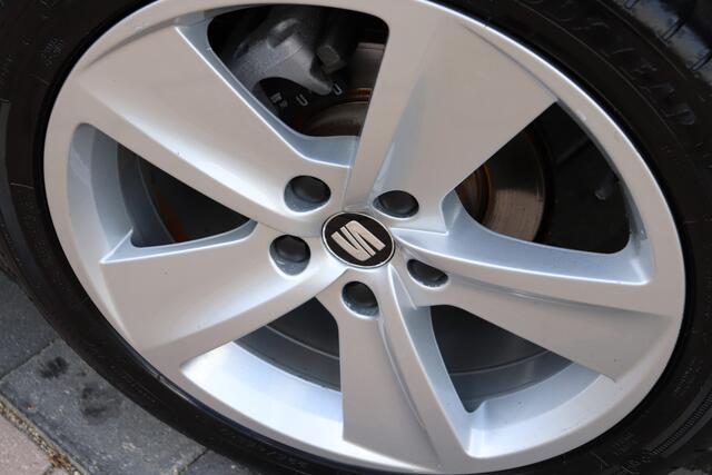Seat LEON ST 1.4 EcoTSI FR Connect. Trekhaak, Full-led, navigatie