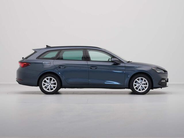 Seat LEON Sportstourer 1.0 eTSI 111pk Style Business Intense , Getinte ruiten achter, Trekhaakvoorbereiding, Virtual cockpit,