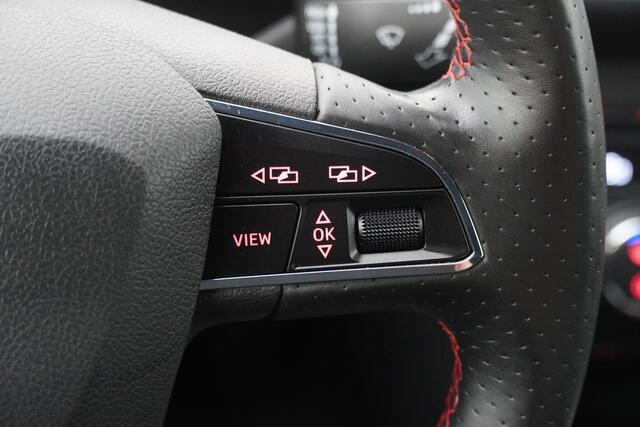 Seat LEON ST BWJ 2019 1.0 116 PK TSI FR Business Intense CLIMA / NAVI / BLUETOOTH / CRUISE / PDC V+A / SPORTSTOELEN / LMV 17 INCH / ISOFIX / KEYLESS ENTRY + START / MULTIFUNCT. STUUR / ZWARTE HEMELBEKL.