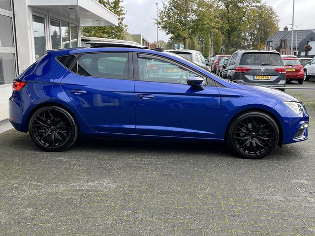 Seat LEON 1.8 TSI FR 180 pk Panoramadak 19" lichtmetalen velgen Mulitmedia voorbereiding