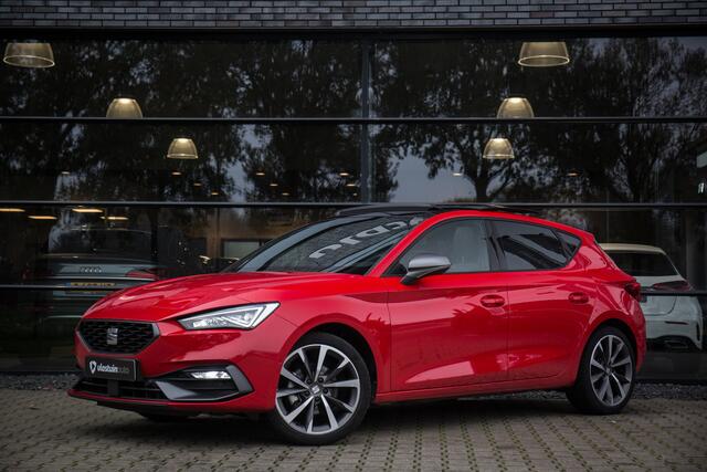 Seat LEON 1.5 eTSI FR Business Intense , Pano dak, Adap. cruise,