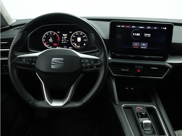 Seat LEON 1.0 eTSI Style Business Intense DSG 110PK |