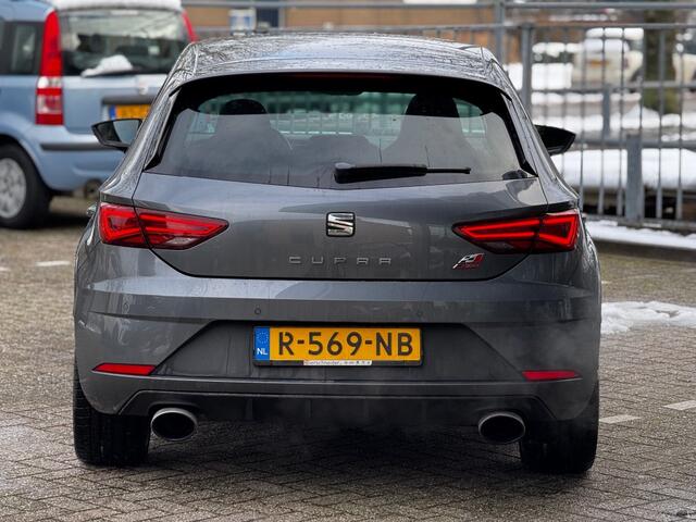 Seat LEON 2.0 TSI CUPRA 300 speciale stoelen grote remschijven
