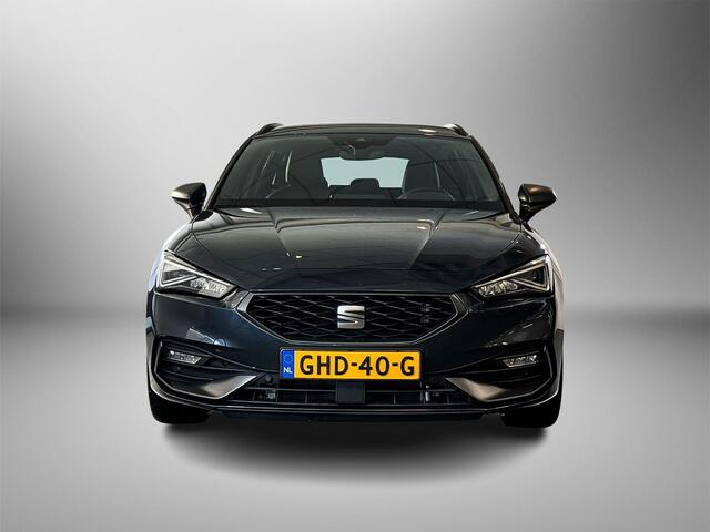 Seat LEON Sportstourer 1.0 110pk eTSI FR Business Intense / Stoelverwarming / Elektrische achterklep / Adaptive Cruise Control