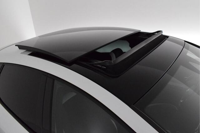 Seat LEON 2.0 TSI 290pk DSG Cupra 290 Camera Led ACC Panoramadak Stoelverwarming Navigatie