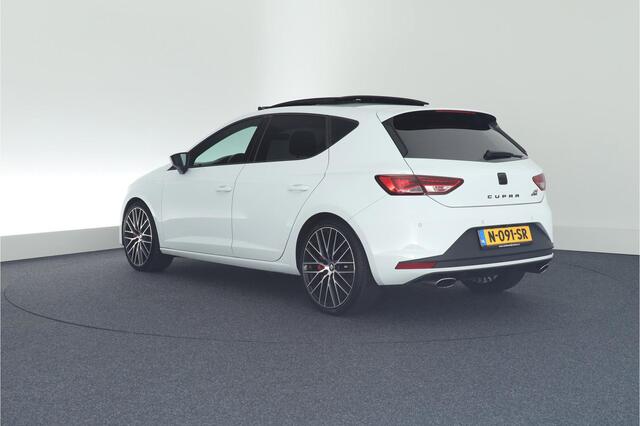 Seat LEON 2.0 TSI 290pk DSG Cupra 290 Camera Led ACC Panoramadak Stoelverwarming Navigatie