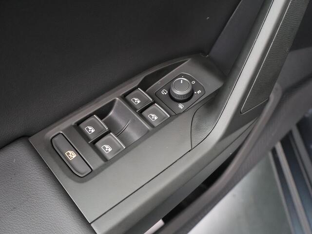 Seat LEON Sportstourer FR PHEV First Edition 1.5 TSI eHybrid 150kW / 204p k 6 versn. DSG