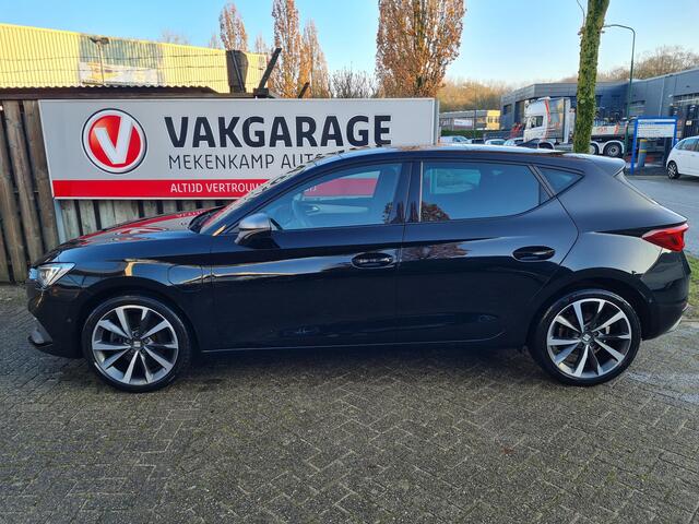 Seat LEON 1.4 TSI eHybrid PHEV FR Business Intense 18"/Panoramadak/Stoelverwarming + memory/Stuurverwarming/Camera/PDC/Dynamic Chassis/Apple Carplay & Android Auto