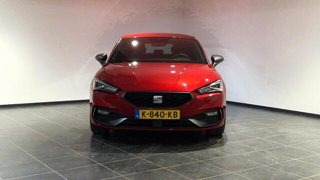 Seat LEON 1.5 eTSI FR Launch Edition | Camera | Keyless | Stoelverwarming