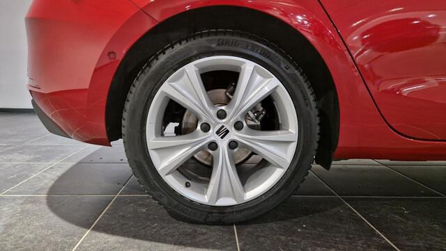 Seat LEON 1.5 eTSI FR Launch Edition | Camera | Keyless | Stoelverwarming