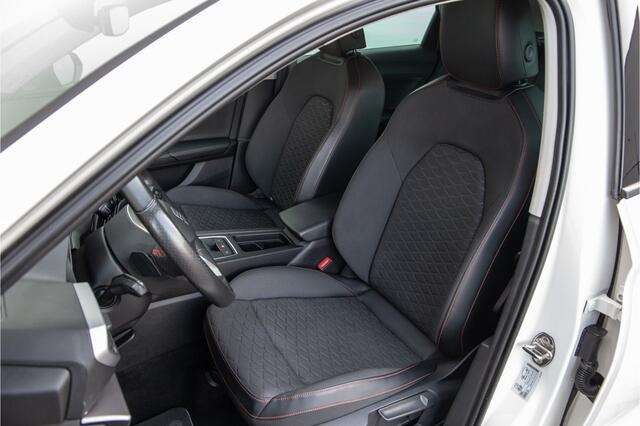 Seat LEON Sportstourer 1.4 TSI eHybrid PHEV FR Navi, Trekhaak, Stoelverwarming, Plug-in Hybrid