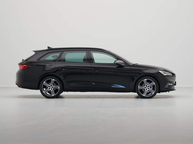 Seat LEON Sportstourer 1.5 eTSI FR Business Intense
