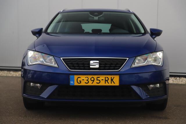 Seat LEON ST 1.0 TSI Style Ultimate Edition Trekhaak Keyless Navigatie Achteruitrijcamera Clima Cruise Carplay Android Getint Glas