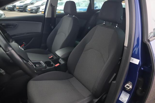 Seat LEON ST 1.0 TSI Style Ultimate Edition Trekhaak Keyless Navigatie Achteruitrijcamera Clima Cruise Carplay Android Getint Glas