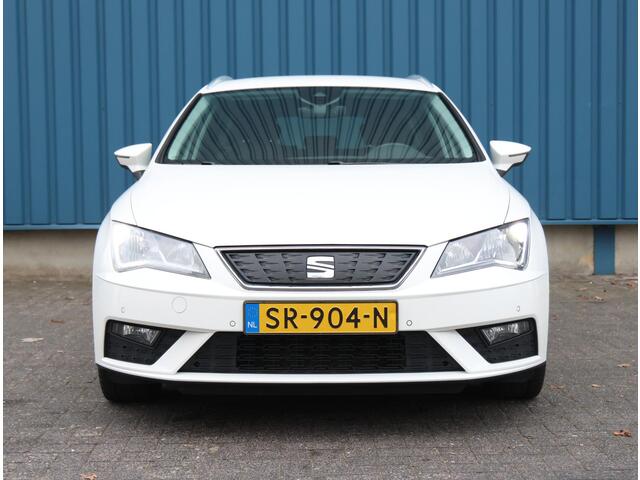 Seat LEON ST 116pk TSI Style Intense | 1ste eigenaar | Climate | Navigatie | Parkeersensoren | Privacy Glass