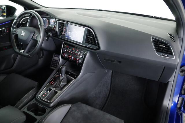 Seat LEON SC 2.0 TSI CUPRA 300 / LED / Kuipstoelen / Cam / Navi / SeatSound