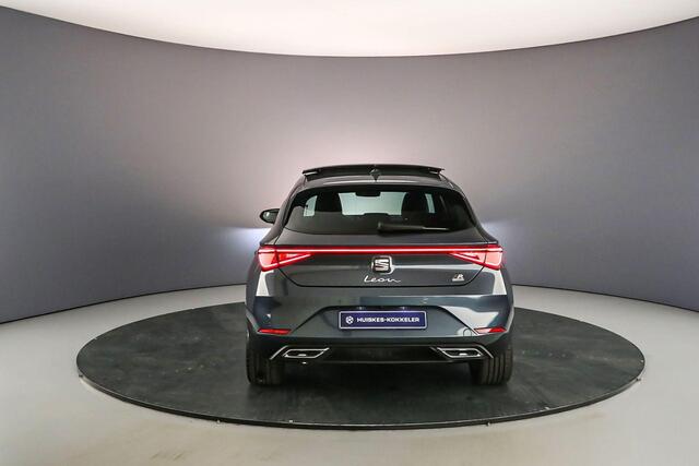 Seat LEON FR Business Intense 1.4 TSI e-Hybrid 204pk DSG Automaat Panoramadak, Adaptive cruise control, Navigatie, Achteruitrijcamera, LED verlichting, Stuurwiel verwarmd, Parkeersensoren