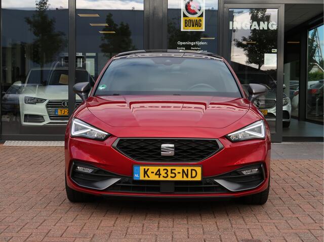 Seat LEON 1.5 TSI FR Launch Edition | Panorama | Adaptive Suspension | Stoelverw.