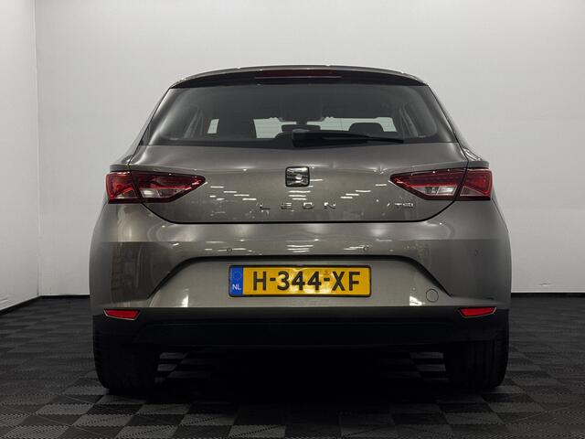 Seat LEON 1.2 TSI Style Business Clima, Parkeersensoren, Stoelverwarming, Cruise control, A start stop, Lichtmetalen velgen