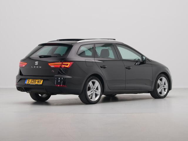 Seat LEON ST 1.5 TSI 150pk DSG FR Business Intense Panorama Stoelverwarming Led Navigatie 318