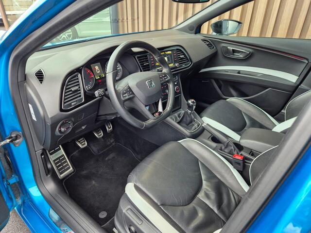 Seat LEON 2.0 TSI Cupra 290pk | Handbak | Leder | LED
