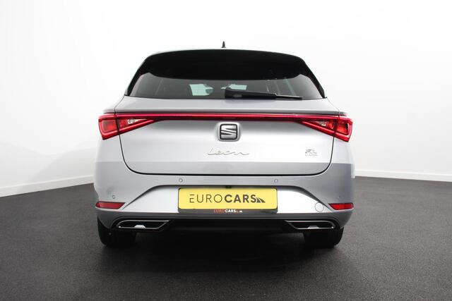 Seat LEON 1.4 eTSI DSG eHybrid PHEV FR ST SEAT Leon 1.4 eTSI DSG eHybrid PHEV FR ST | Navigatie | Apple Carplay/Android Auto | Adaptive cruise control | Parkeersensoren | Camera | Virtual Cockpit | Verwarmde voorstoelen | Stuurverwarming | LED Matrix verlichting