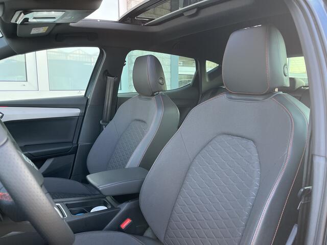 Seat LEON 1.4 TSI eHybrid PHEV FR / AUTOMAAT/ DIGITAL DASH/ PANO/ KEYLESS/ ACC/ NAVI/ FULL LINK/ PARK. SENSOREN + CAMERA/ DAB/ CLIMA/ STOELVERWARMING