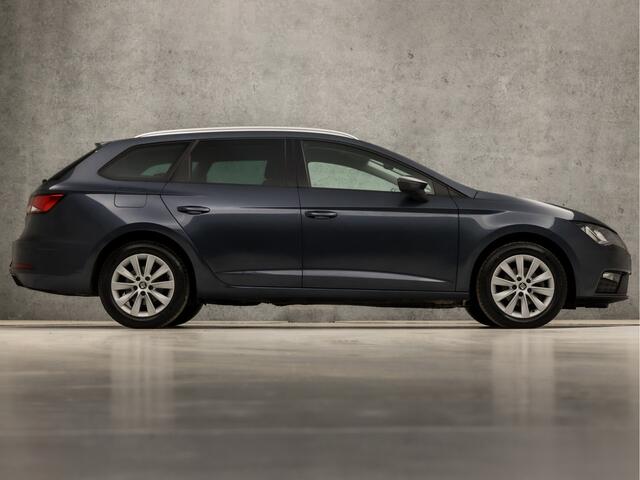 Seat LEON ST 1.0 TSI Sport (APPLE CARPLAY, NAVIGATIE, CLIMATE, CAMERA, KEYLESS, SPORTSTOELEN, GETINT GLAS, LANE ASSIST, PARKEERSENSOREN, NIEUWE APK, NIEUWSTAAT)