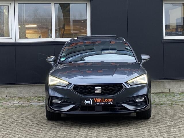 Seat LEON 1.4 TSI FR 204PK eHybrid/Panoramadak/dode hoek/Elek stoel/