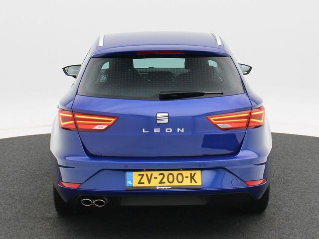 Seat LEON ST 1.5 TSi 150 Pk Xcellence Business Intense | Leder | 17 Inch | Camera | Stoelverwarming | 92.216 Km!!