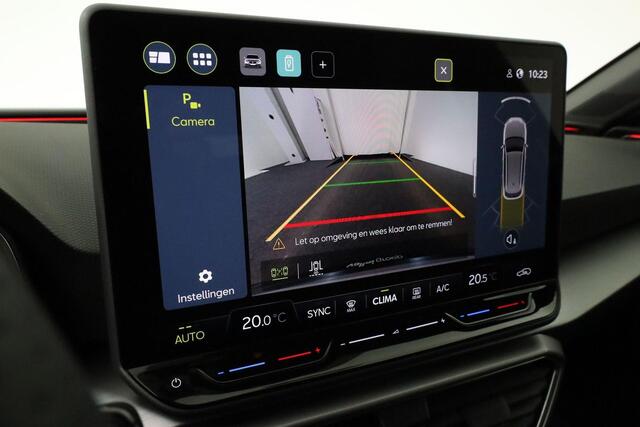 Seat LEON FR First Edition 1.5 TSI eHybrid 150 kW / 204 pk DSG | Camera | LED | ACC | Side Assist | 18 inch