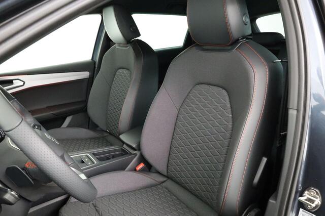 Seat LEON FR First Edition 1.5 TSI eHybrid 150 kW / 204 pk DSG | Camera | LED | ACC | Side Assist | 18 inch