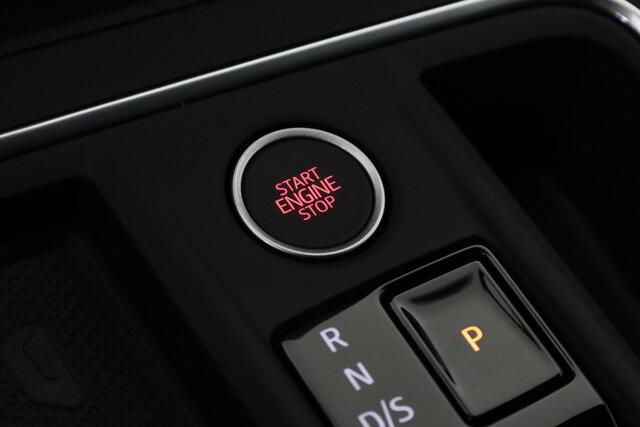 Seat LEON FR First Edition 1.5 TSI eHybrid 150 kW / 204 pk DSG | Camera | LED | ACC | Side Assist | 18 inch