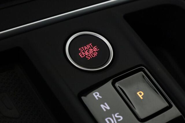 Seat LEON FR First Edition 1.5 TSI eHybrid 150kW / 204 pk DSG | LED | Side Assist | Camera | Privacy glass | 18 inch